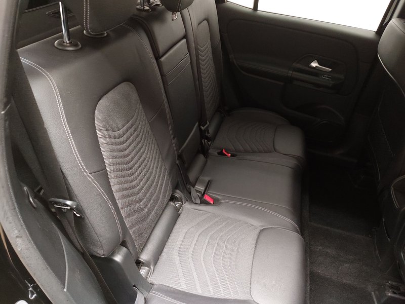 Mercedes-Benz GLB 200 d 4MATIC automatik • el. vrata prtljažnika — 12