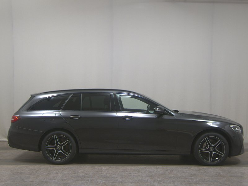 Mercedes-Benz E 300 de 4MATIC karavan automatik AMG Line • 360° kamera • ACC