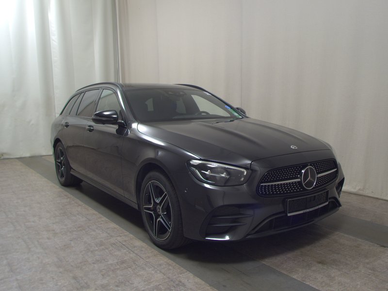Mercedes-Benz E 300 de 4MATIC karavan automatik AMG Line • 360° kamera • ACC — 3