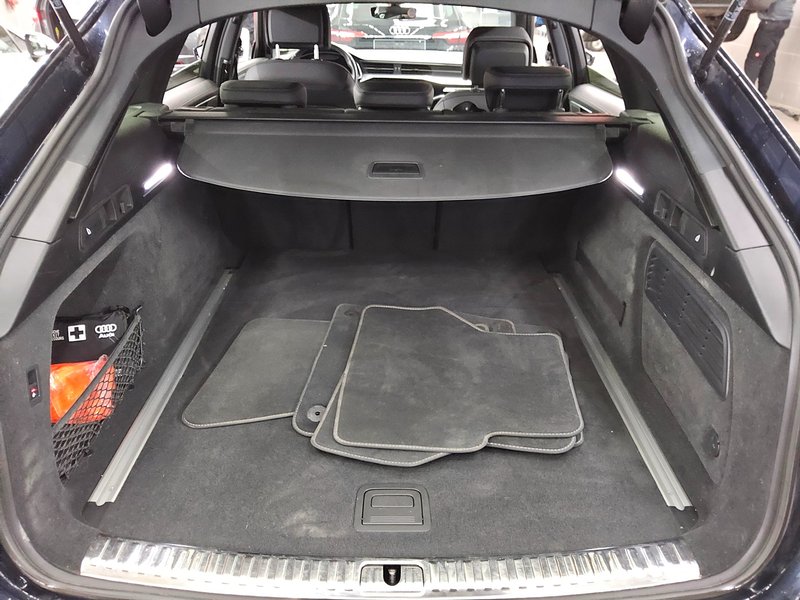 Audi A6 Avant 40 TDI automatik design • ACC • kuka za vuču — 12
