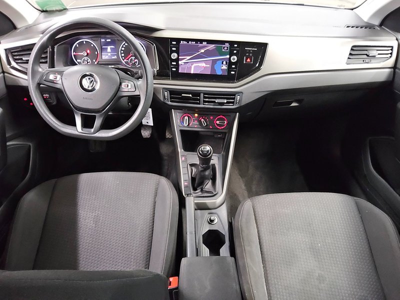 Volkswagen Polo 1.6 TDI • djelomično kožni interijer • navigacija — 5