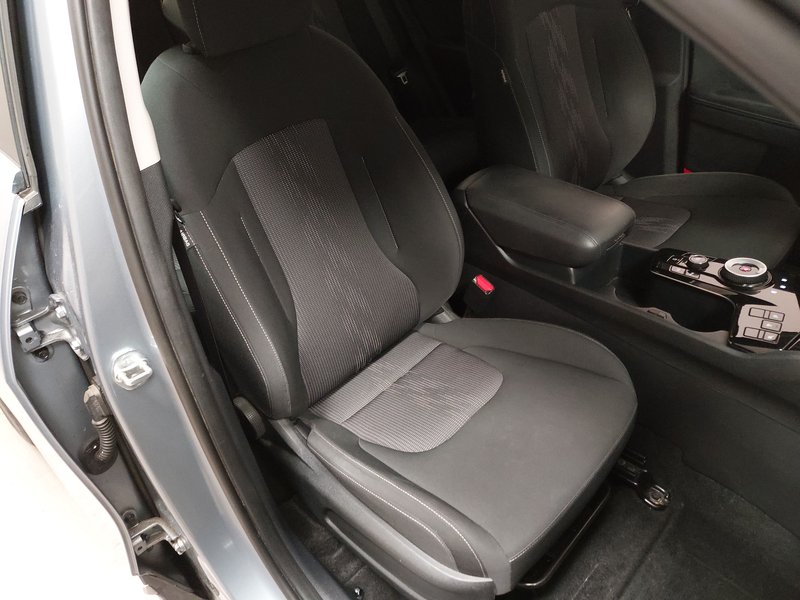 Kia Sportage 1.6 CRDI automatik Vision • ACC • LED — 10