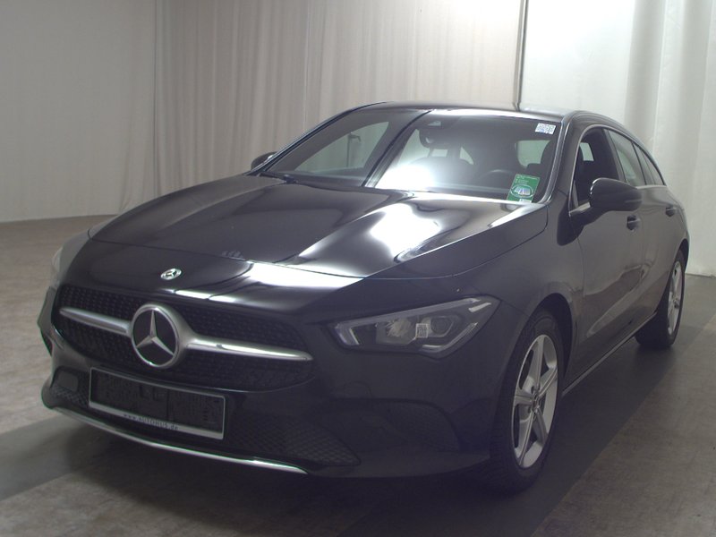 Mercedes-Benz CLA 200 d Shooting Brake automatik Progressive • LED • koža — 2