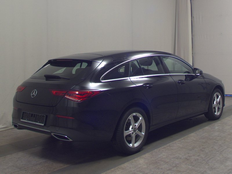 Mercedes-Benz CLA 200 d Shooting Brake automatik Progressive • LED • koža — 4