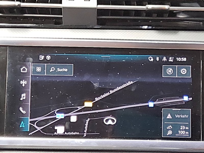 Audi Q3 Sportback 45 TFSI e automatik • koža • navigacija — 7