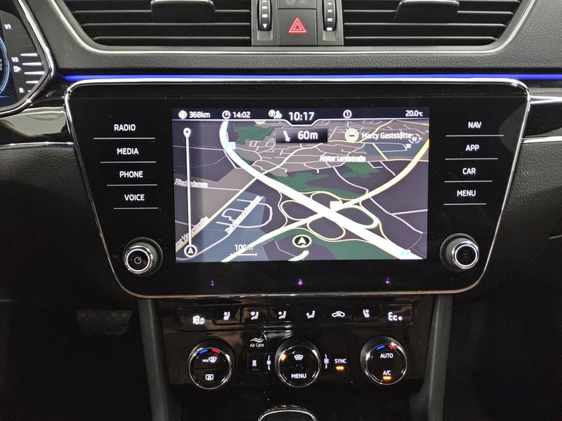 Škoda Superb Combi 1.4 TSI L&K automatik • AHK • Full LED — 7