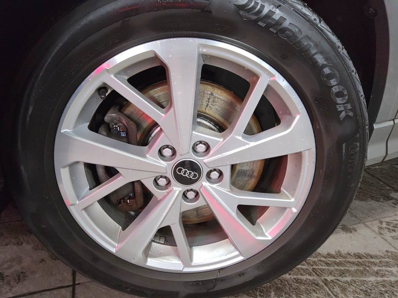 Audi Q3 40 TDI automatik quattro S line • panorama • Full LED — 11