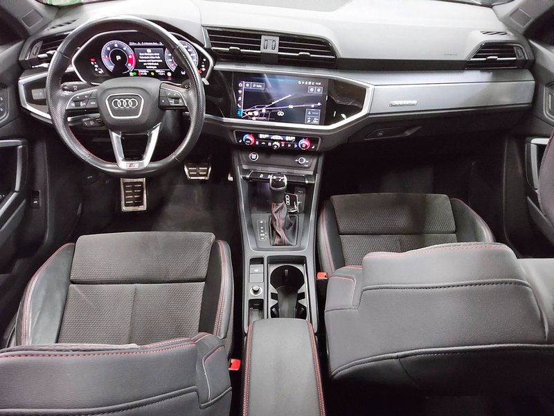 Audi Q3 40 TDI automatik quattro S line • panorama • Full LED — 5