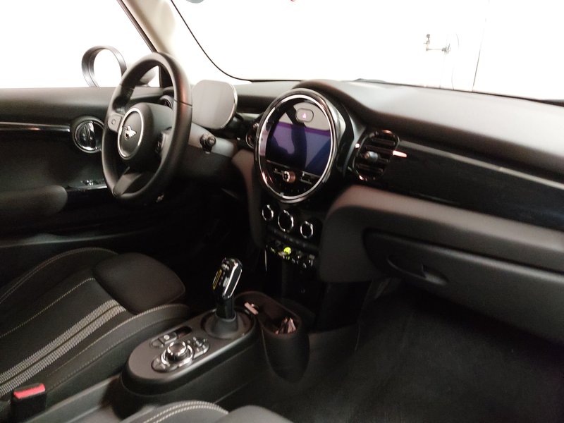 MINI Cooper SE Essential Trim • Full LED • digitalni instrumenti — 18