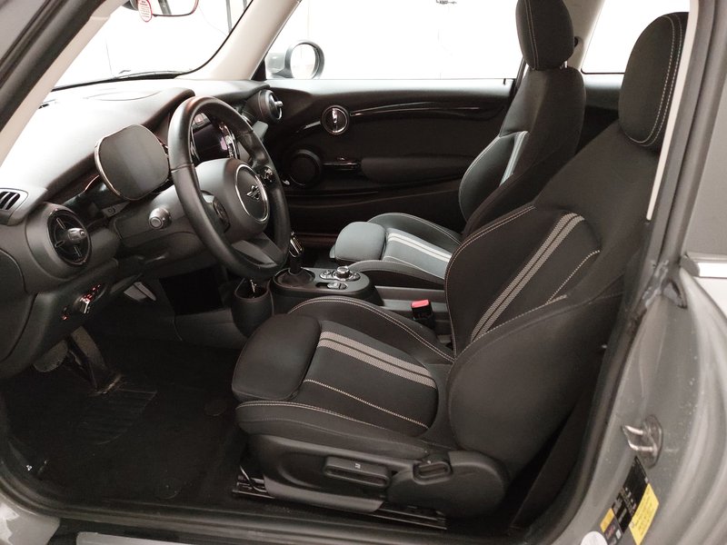 MINI Cooper SE Essential Trim • Full LED • digitalni instrumenti — 6