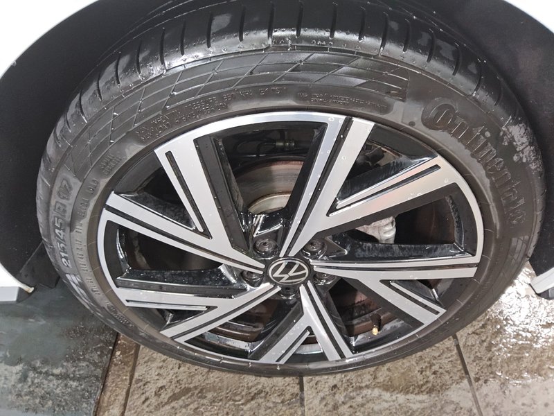 Volkswagen Polo 1.0 TSI automatik R-Line • Full LED • dvozonska klima — 11