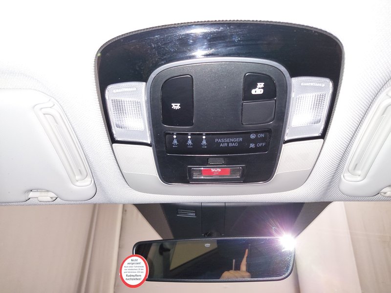 Hyundai Tucson 1.6 CRDI automatik • ACC • bežično punjenje — 13