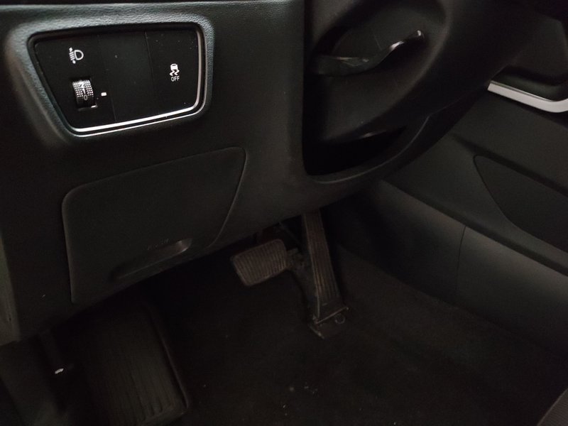 Hyundai Tucson 1.6 CRDI automatik • ACC • bežično punjenje — 7