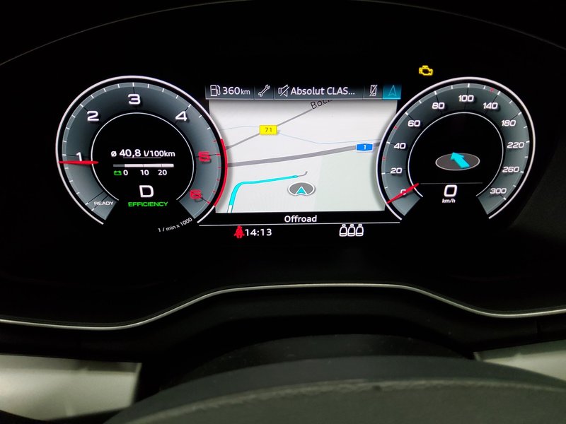 Audi Q5 35 TDI automatik • ACC • Full LED — 8