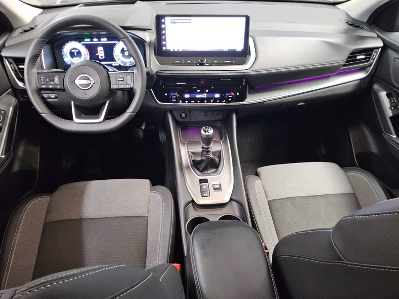 Nissan Qashqai 1.3 DIG-T N-Connecta • ACC • električna vrata — 5