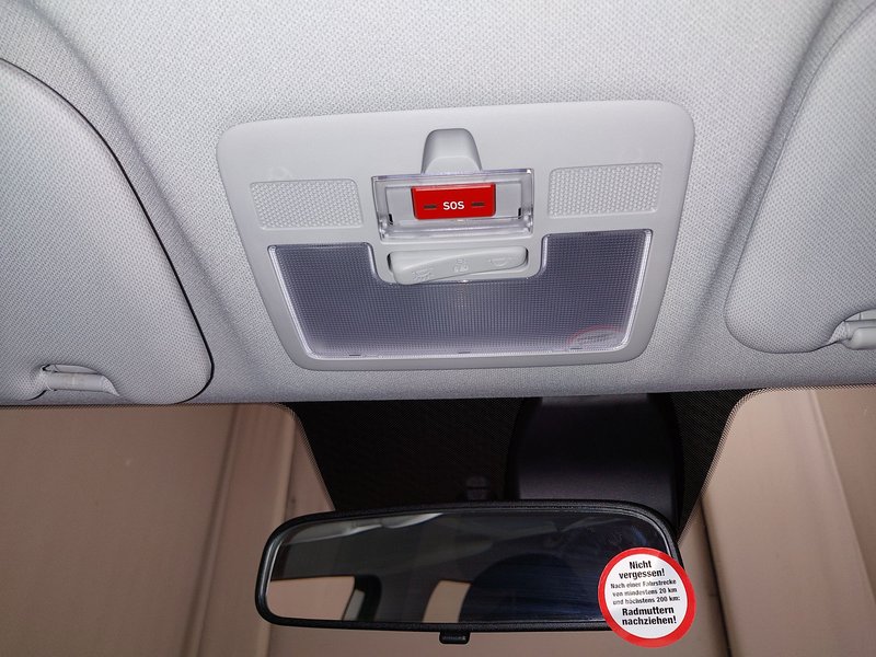 Hyundai i10 1.2 Trend • automatska klima • grijanje sjedala — 13