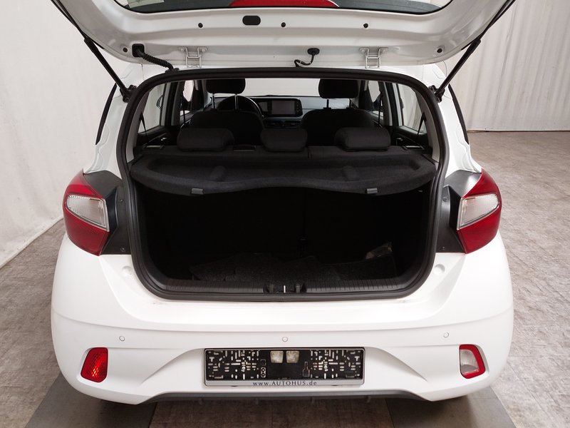 Hyundai i10 1.2 Trend • automatska klima • grijanje sjedala — 15