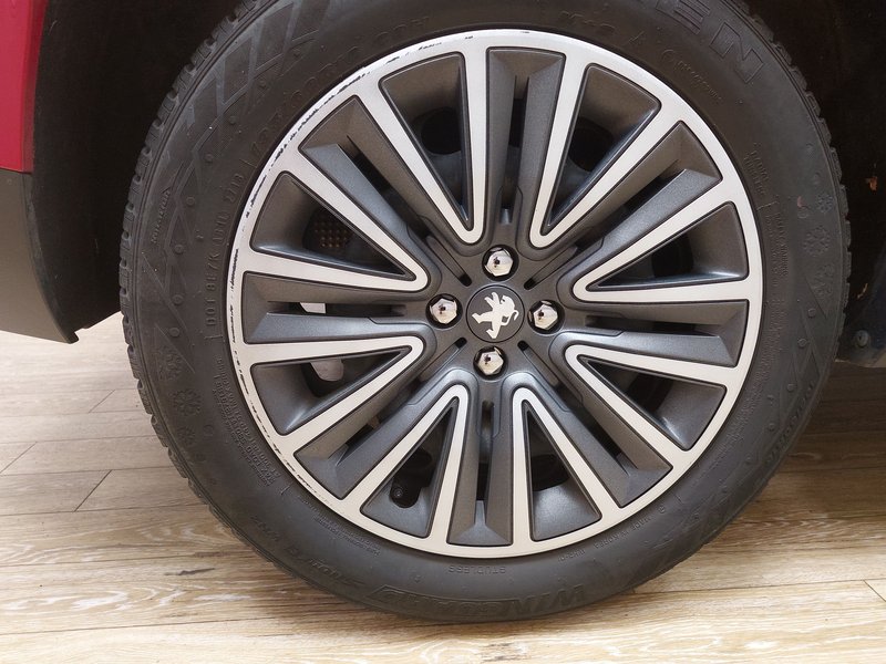 Peugeot 2008 automatik • panorama • senzori za parkiranje straga — 15