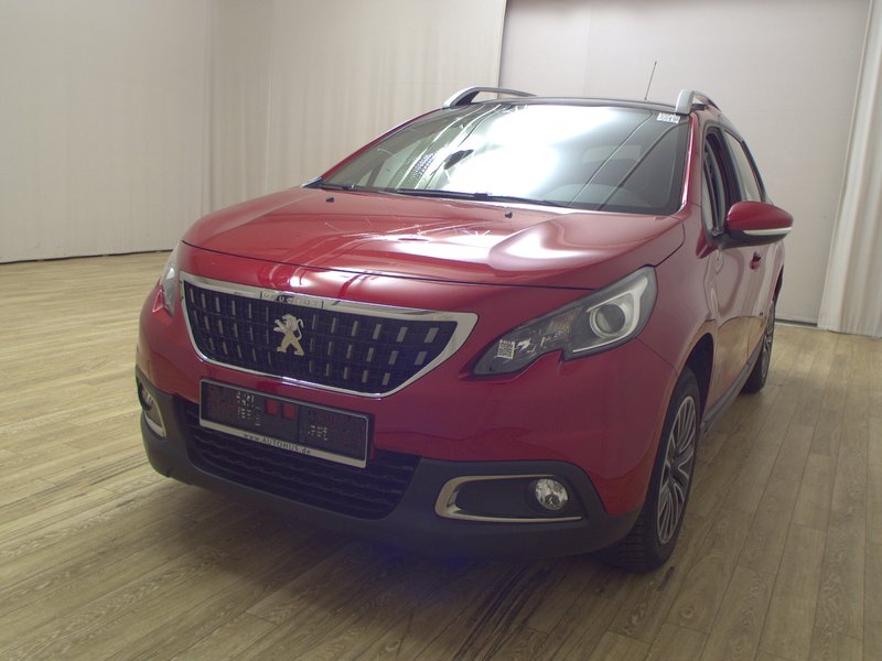 Peugeot 2008 automatik • panorama • senzori za parkiranje straga — 2