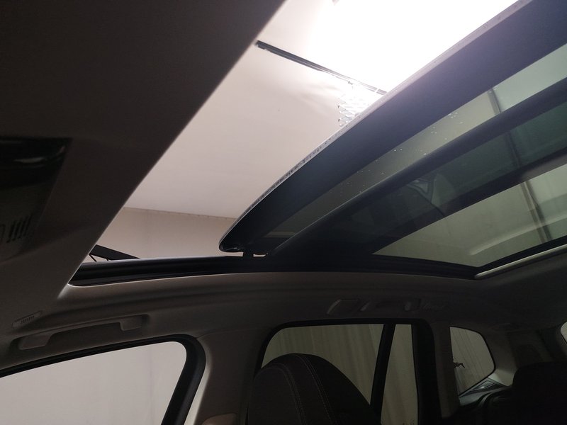 BMW Ix3 Impressive • 360° kamera • ACC — 14