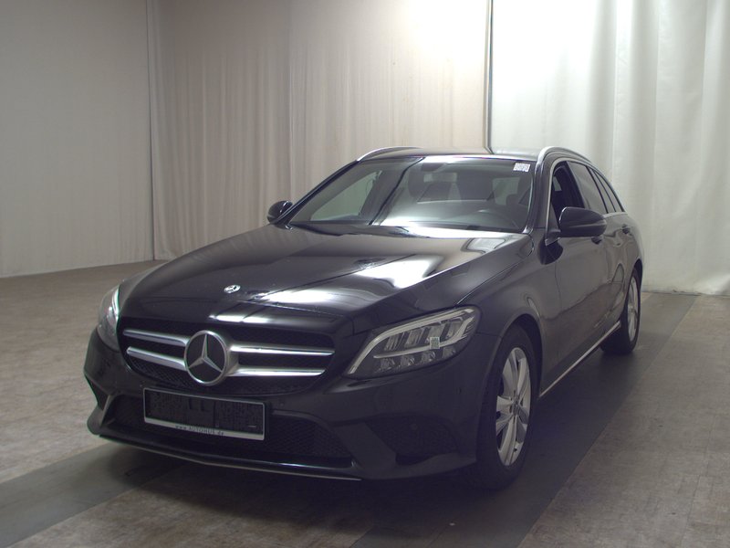 Mercedes-Benz C 220 d automatik T Avantgarde • ACC • električna peta vrata — 2