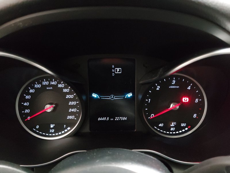 Mercedes-Benz C 220 d automatik T Avantgarde • ACC • električna peta vrata — 20