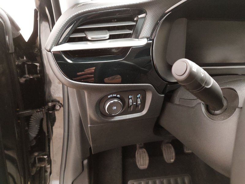 Opel Corsa 1.5 CDTI Elegance • LED • alu felge — 7