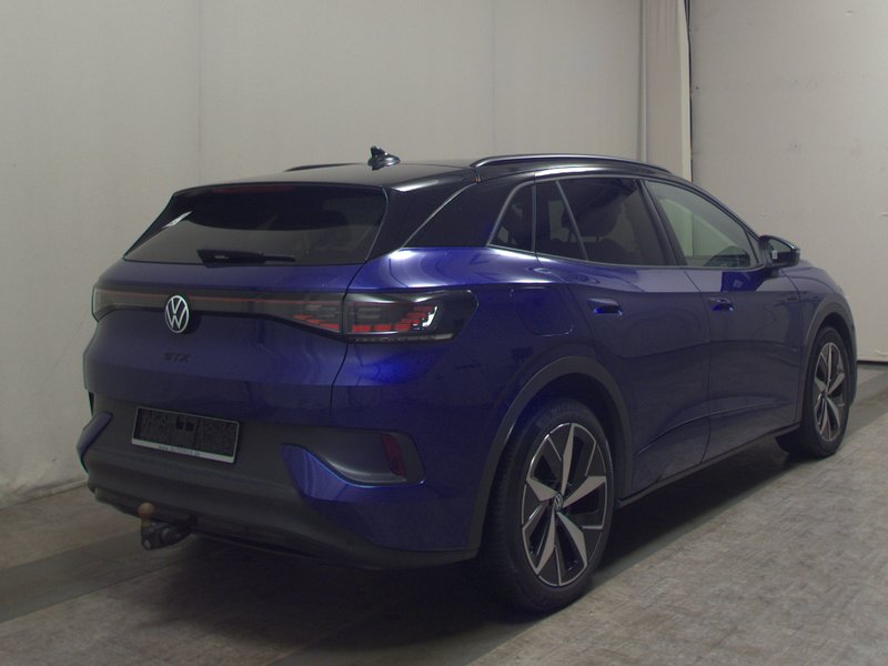 Volkswagen ID.4 GTX 4MOTION • ACC • 4x4 — 4