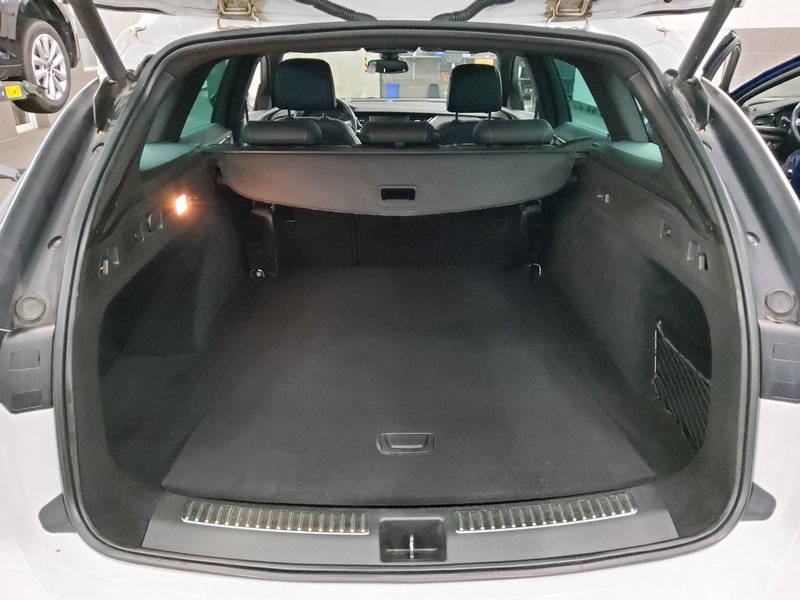 Opel Insignia Sports Tourer 2.0 D Business automatik Elegance • HUD — 11