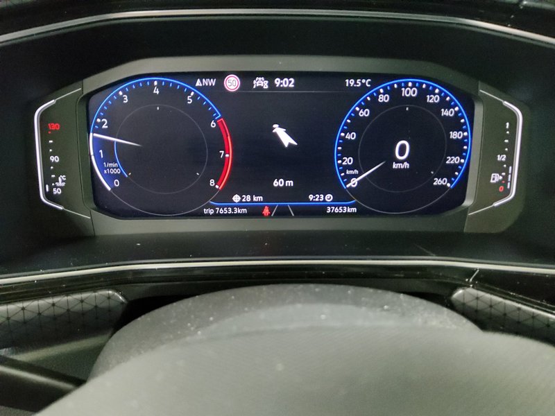 Volkswagen T-Cross 1.0 TSI Style • digitalni instrumenti • Full LED — 8