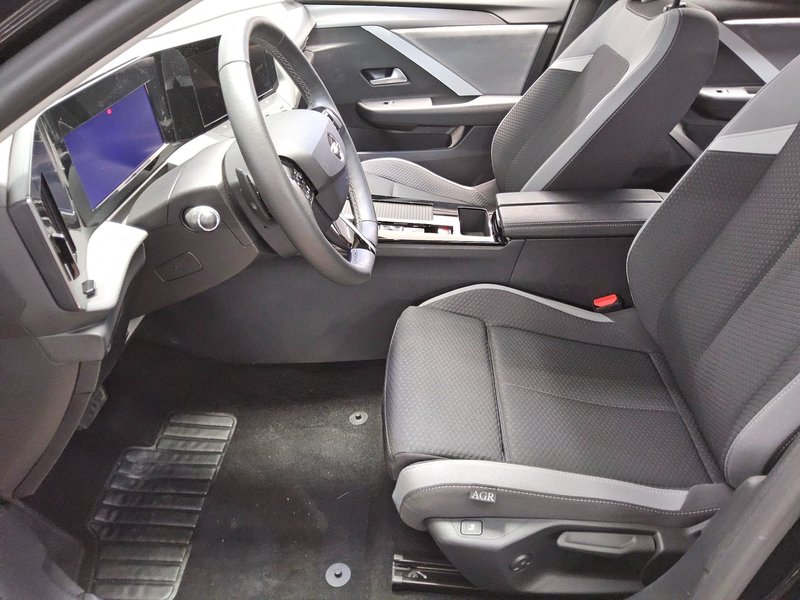 Opel Astra 1.5 D Business Edition automatik • LED • digitalni instrumenti — 9