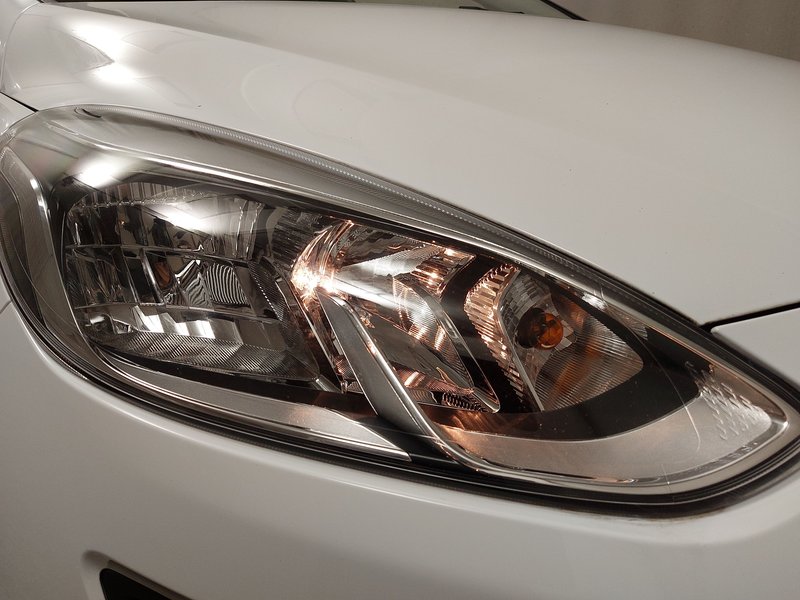 Ford Fiesta 1.1 Cool&Connect • LED • automatska klima — 15
