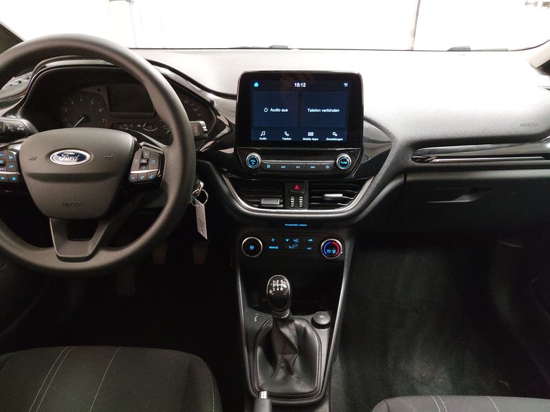 Ford Fiesta 1.1 Cool&Connect • LED • automatska klima — 17