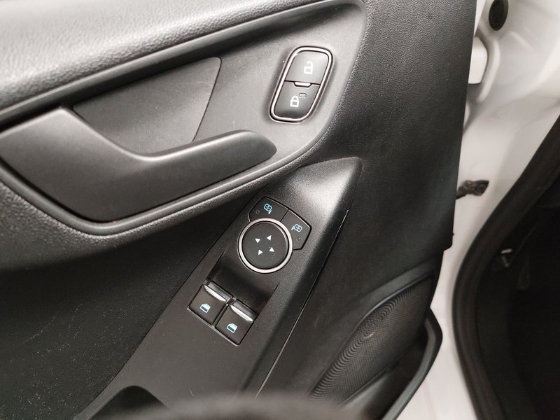 Ford Fiesta 1.1 Cool&Connect • LED • automatska klima — 5