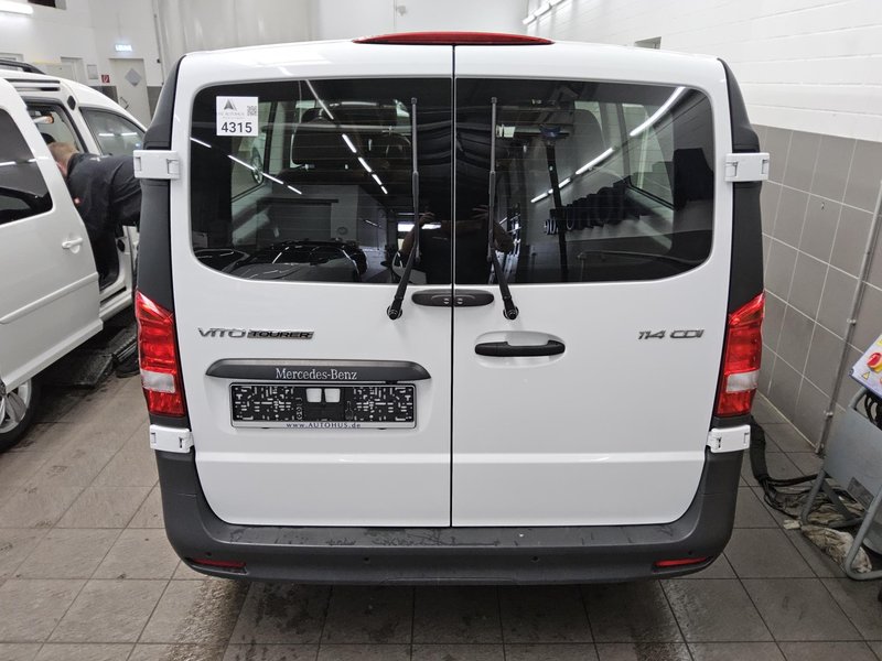 Mercedes-Benz Vito Tourer 114 CDI (ekstra duga izvedba) automatik • koža — 10