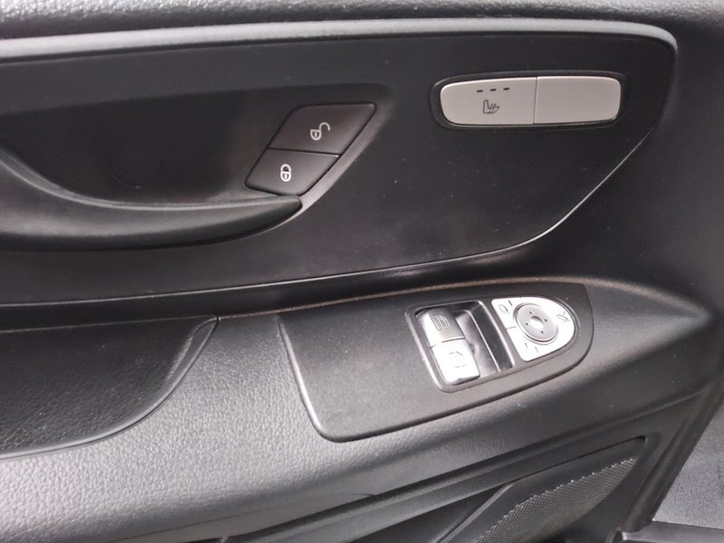 Mercedes-Benz Vito Tourer 114 CDI (ekstra duga izvedba) automatik • koža — 9