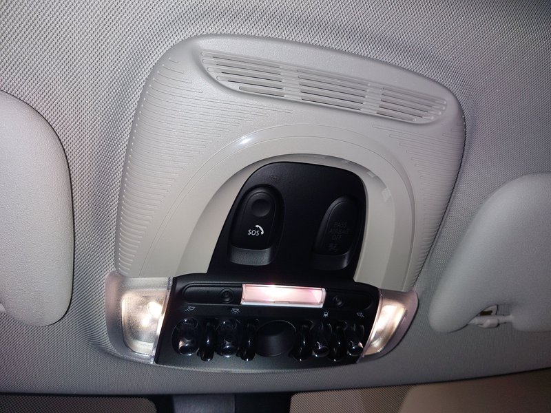 MINI Cooper SE Essential Trim • Full LED • digitalni instrumenti — 13