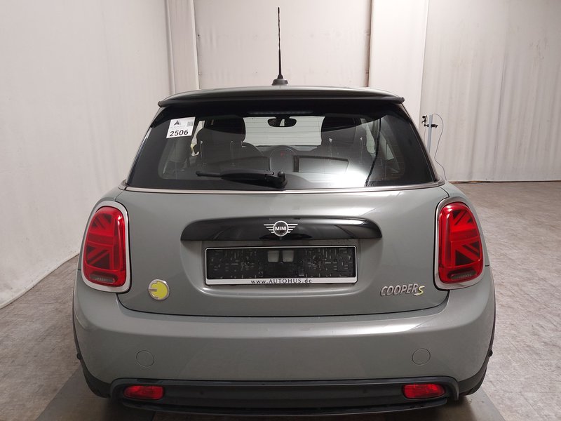 MINI Cooper SE Essential Trim • Full LED • digitalni instrumenti — 14