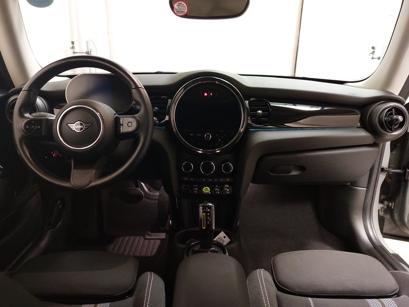 MINI Cooper SE Essential Trim • Full LED • digitalni instrumenti — 16