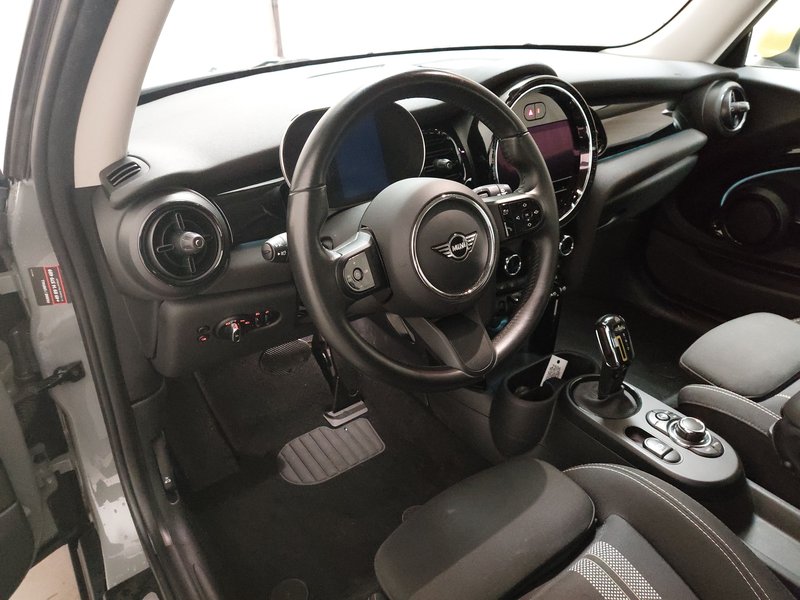 MINI Cooper SE Essential Trim • Full LED • digitalni instrumenti — 6