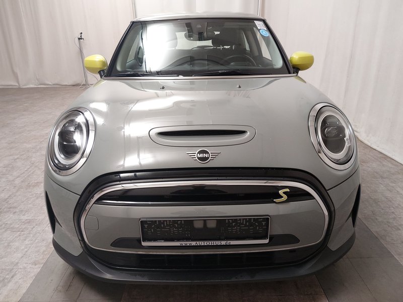 MINI Cooper SE Essential Trim • Full LED • digitalni instrumenti — 9