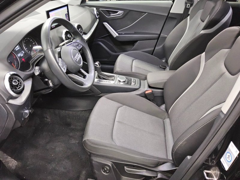 Audi Q2 35 TDI automatik • asistent parkiranja • panorama — 8