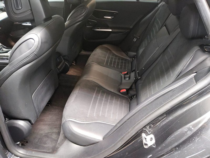 Mercedes-Benz C 200 d karavan automatik AMG Line • LED • digitalni instrumenti — 13