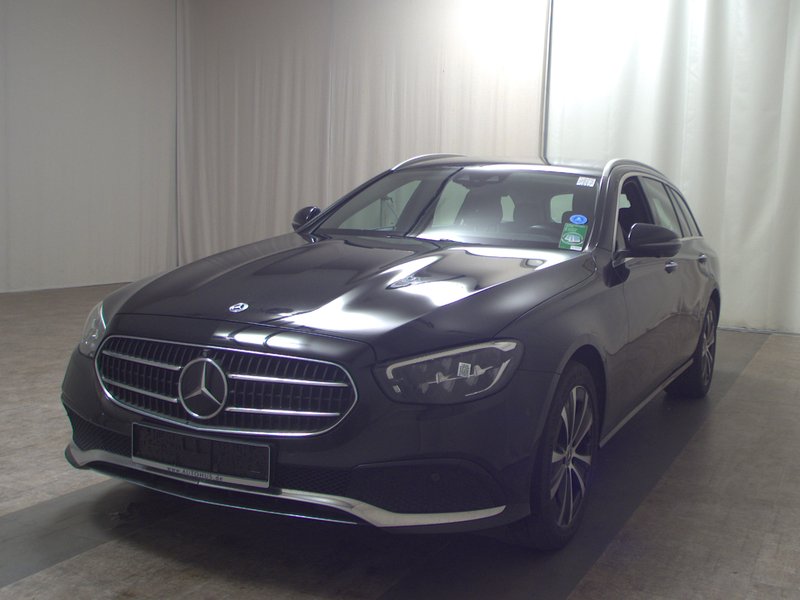 Mercedes-Benz E 300 e karavan automatik Avantgarde • 360° kamera • ACC — 2