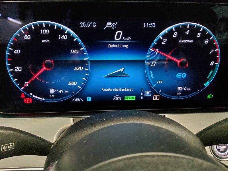 Mercedes-Benz E 300 e karavan automatik Avantgarde • 360° kamera • ACC — 8