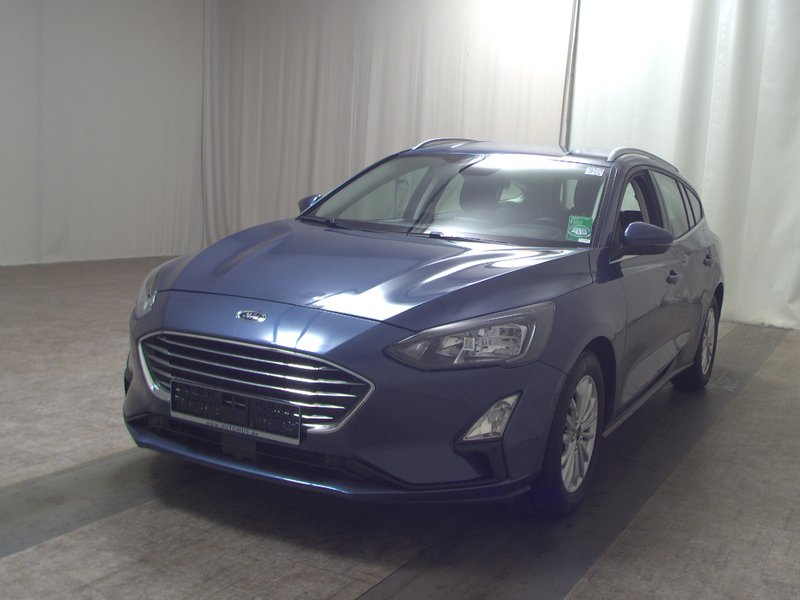 Ford Focus Turnier 1.0 EcoBoost Titanium • LED • navigacija — 2