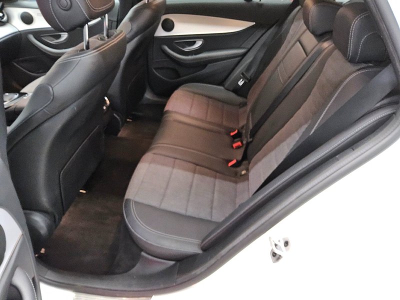 Mercedes-Benz E 220 d karavan automatik Avantgarde • ACC • LED — 13