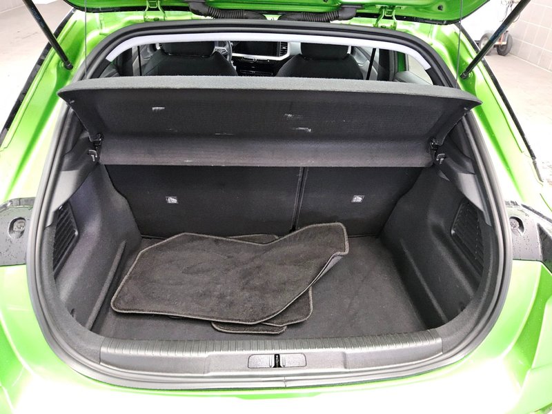 Opel Mokka 1.2 Turbo • LED • digitalni instrumenti — 12