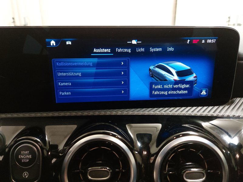 Mercedes-Benz CLA 180 Shooting Brake automatik • el. peta vrata • Full LED — 19