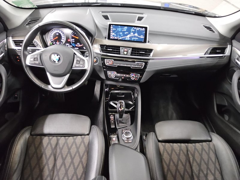 BMW X1 sDrive20d automatik xLine • Full LED — 5